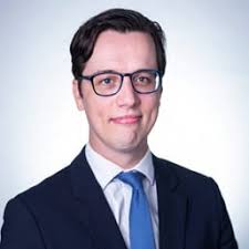 Instructor Spotlight: “It was nice to do something different, unexpected,  active and collaborative”