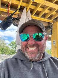 Ok so Ice tea and Ice cube but im confused about aboutWhitneyHouston  Whitney Houston ORANGE