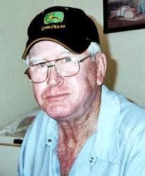 Ian Moses's Instagram, Twitter & Facebook