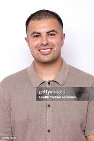 26 Photos & High Res Pictures