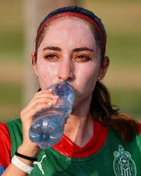 Araceli Torres's Instagram, Twitter & Facebook