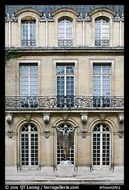Picture Photo Facade Of Hotel Particulier Paris France French Architecture Facade Architecture Architecture