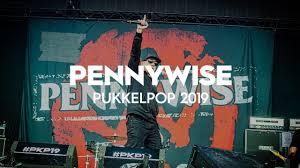 20 augustus geen pukkelpop dit weekend, maar de traditionele pukkelpopletters zullen toch de festivalweide in hasselt sieren. Pennywise Bro Hymn Live At Pukkelpop 2019 Youtube