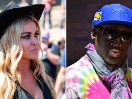 During the third episode of espn's the last dance, carmen electra popped up to talk about an infamous trip to las vegas she took with former chicago bull dennis rodman during his time with the team. The Last Dance Dennis Rodman And Carmen Electra S Relationship Sports Illustrated