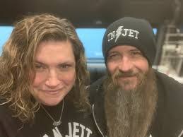 Casey Edgar's Instagram, Twitter & Facebook