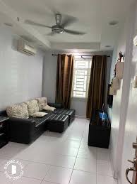 Pelangi indah is getting old.i have seen many area haven't maintain in good condition? Middle Room For Rent At Taman Pelangi Indah Roomz Asia