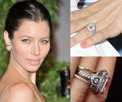 Trend Of Wearing Two Wedding Rings Designgemstonejewelry Com Celebrity Wedding Rings Celebrity Engagement Rings Celebrity Rings