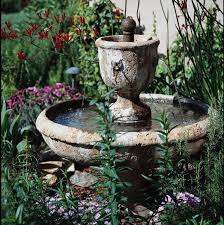 Do It Yourself Decorating Outdoor Water Features Water Features In The Garden Water Features