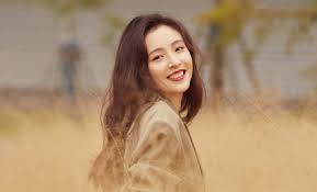 2,772 likes · 4 talking about this. å³å€©å¥³å…'è¢«æ‹ å¼µé›¨åŠæ‰æ‰¿èªå·²å©š ä¸€å¥ å­©å­ä»–åª½ æˆç„¦é»ž Mpé ­æ¢