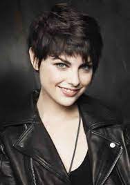 Pin By Saida Abdellah On قصات شعر Thick Hair Styles Pixie Haircut For Thick Hair Haircut For Thick Hair