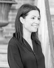 Margie Noble's Instagram, Twitter & Facebook