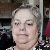 Stacy Billings's Instagram, Twitter & Facebook