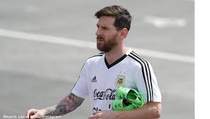 Lionel messi and argentina pay tribute to diego maradona in first match since legend's death. Messi Has 124 Goal Contributions In 151 Appearances For Argentina But Still No Trophy