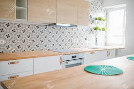 modern white kitchen cabinets with
