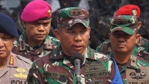 Sementara eko margiyono akan mengisi jabatan kasum tni yang ditinggalkan ganip warsito. Mayjen Tni Ad Eko Margiyono Jabat Pangkostrad Pangdam Jaya Diisi Mayjen Dudung Kumparan Com