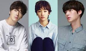 Cinderella and four knights, there are no four knights at all. Cinderella And Four Knights ì‹ ë°ë ë¼ì™€ ë„¤ ëª…ì˜ ê¸°ì‚¬ Jae Ha Kim