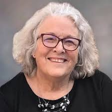 Helen Wortman's Instagram, Twitter & Facebook