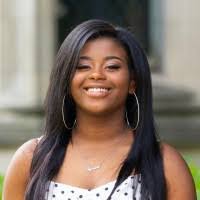 Iyonna Davis's Instagram, Twitter & Facebook