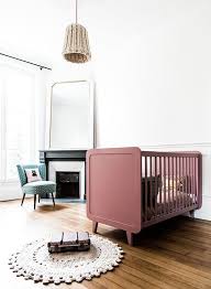 D'habitude les filles aiment le rose et les garçons le bleu, mail il y a beaucoup d'enfants. Peindre La Chambre De Bebe Les Erreurs A Eviter En Peinture Cote Maison