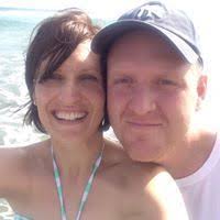 Hide Your Heart (Bounty Bay, #1) by Tracey Alvarez