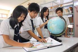 Check spelling or type a new query. Sudahkah Sekolah Menjadi Taman Belajar Bagi Siswa Halaman 1 Kompasiana Com