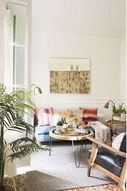 Un Petit Appartement Aux Sols En Carreaux De Ciment Planete Deco A Homes World Petit Appartement Decoration Salon Moderne Decoration Salon