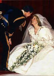 Browse 3 hochzeit von prinz charles und lady diana stock photos and images available or start a new search to explore more stock photos and images. 10 Postkarten Diana Prinzessin Von Wales Prinzessin Diana Hochzeit Prinzessin Diana Kleider Diana