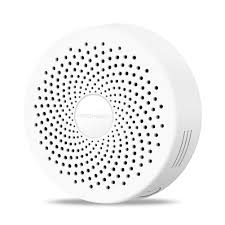 It also features an 85db alarm and 6 led notification lights. Natural Gas Leak Detector Alarm Wifi Smart Plug In For Home Methane Propane Alert Detectors With Sound Light Voice And Red Light Warning Portable For Home Kitchen Security App Control Mesmart Amazon Com