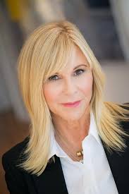 College Admission: From Application to Acceptance, Step by Step:  Amazon.co.uk: Mamlet, Robin, Vandevelde, Christine: 9780307590329: Books