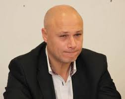 Florin condurateanu is on facebook. Deputatul CondurÄƒÅ£eanu Un Politician Discret Si Bogat Crescut La Umbra Fostului Lider Unpr Marian Sarbu