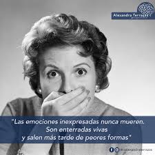 Dra Alexandra Terrazas