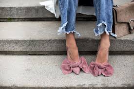 Ellopiageenos I Want You We Can Bring It On The Floor You Ve Never Danced Like This Before But We Don T Talk About It Dancin On D In 2020 Velvet Shoes Heels Bow Heels