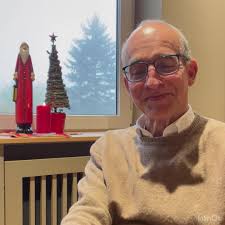 Herzlich Willkommen zur dritten Autorenlesung von und mit Michael Sassen in  der Buchhandlung Nuss in Auerbach Hier kommt ihr zum sechsten Kapitel des  Romans "KOMM, ICH ZEIG' DIR MEINE STADT