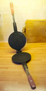 It's perfect and almost exactly like what my norwegian mil had! Rare Vintage Norwegian Cast Iron Krumkake Waffle Iron By Totul Norway Waffle Iron Iron Cast Iron