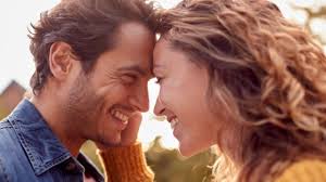 Research results show that the ``5 love languages'' used in compatibility  with partners are ``happy with any form of love with your partner.''