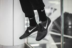 The nike air zoom mariah flyknit racer is a hybrid model designed by the firm of oregon. Nike Air Zoom Mariah Flyknit Racer Black White Hypebeast