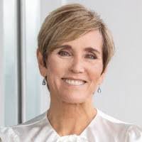 Cindy Albright's Instagram, Twitter & Facebook