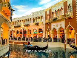 Venetian Gondola Ride (Price, Hours, & Coupons) (July 2024)