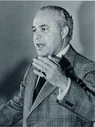 Robert Schwarz “Bob” Strauss (1918-2014)