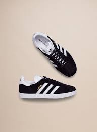 Womens Adidas Black And Gold Sneakers Adidas Gazelle Sneaker Aritzia Clothing Shoes Jewelry Women Adidas Women Shoes Amzn To 2iqvzdm Women Shoes Rose Gold Adidas