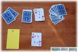 Each player gets 7 cards at the start of the game. Crazy Eight Countdown Family Game Shelf