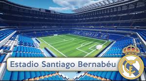 This tour offers you the chance to discover the house of the most successful football club in the 20th century: Soccer Stadium Santiago Bernabeu Real Madrid Cf Minecraft Azminecraft Info