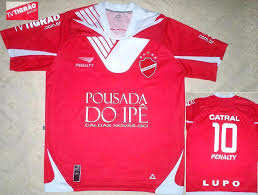 Una experiencia de vivienda diferente. Vila Nova Home Football Shirt 2008 2009