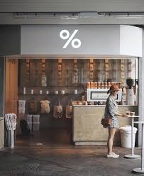 Instagram의 All Things Coffee님 Coffee Shops Of The World Arabica Coffee Arabica Hk Arabica C Cafe Interior Design Coffee Shop Design Coffee Shops Interior