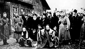 Перевод слова holocaust, американское и британское произношение, транскрипция, словосочетания, однокоренные слова, примеры использования. Holokaust Triklopodia Triklopodia