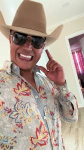 Valentina @valee es una niña maravillosa 😍 #elcharroylamayrita #elcharrito  #elcharro #acordeon