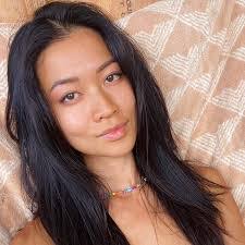 Jesse Meadows's Instagram, Twitter & Facebook