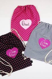 patch rucksack braut pink mit schwarzen punkten jga beutel jga junggesellinnenabschied ideen