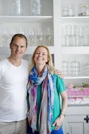 Met de amsterdammers werd de boer vorig weekend voor het derde seizoen op rij landskampioen. Helen En Frank De Boer Woonstijl