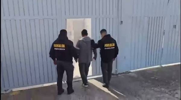 #resultados, La #FiscalíaEdoméx en acciones operativas distintas, cumplimentó órdenes de aprehensión en contra de cuatro sujetos identificados como Juan “N”, alias “El Cerdo”; Diego Bladimir “N”; ...